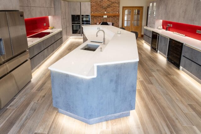Modern handleless kitchen