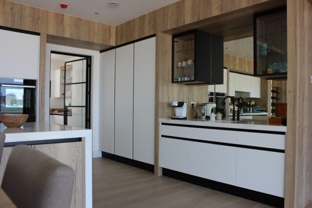 Large, open plan kitchen